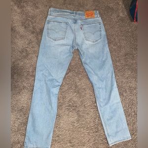 Vintage Levi Jeans ( Light Wash)